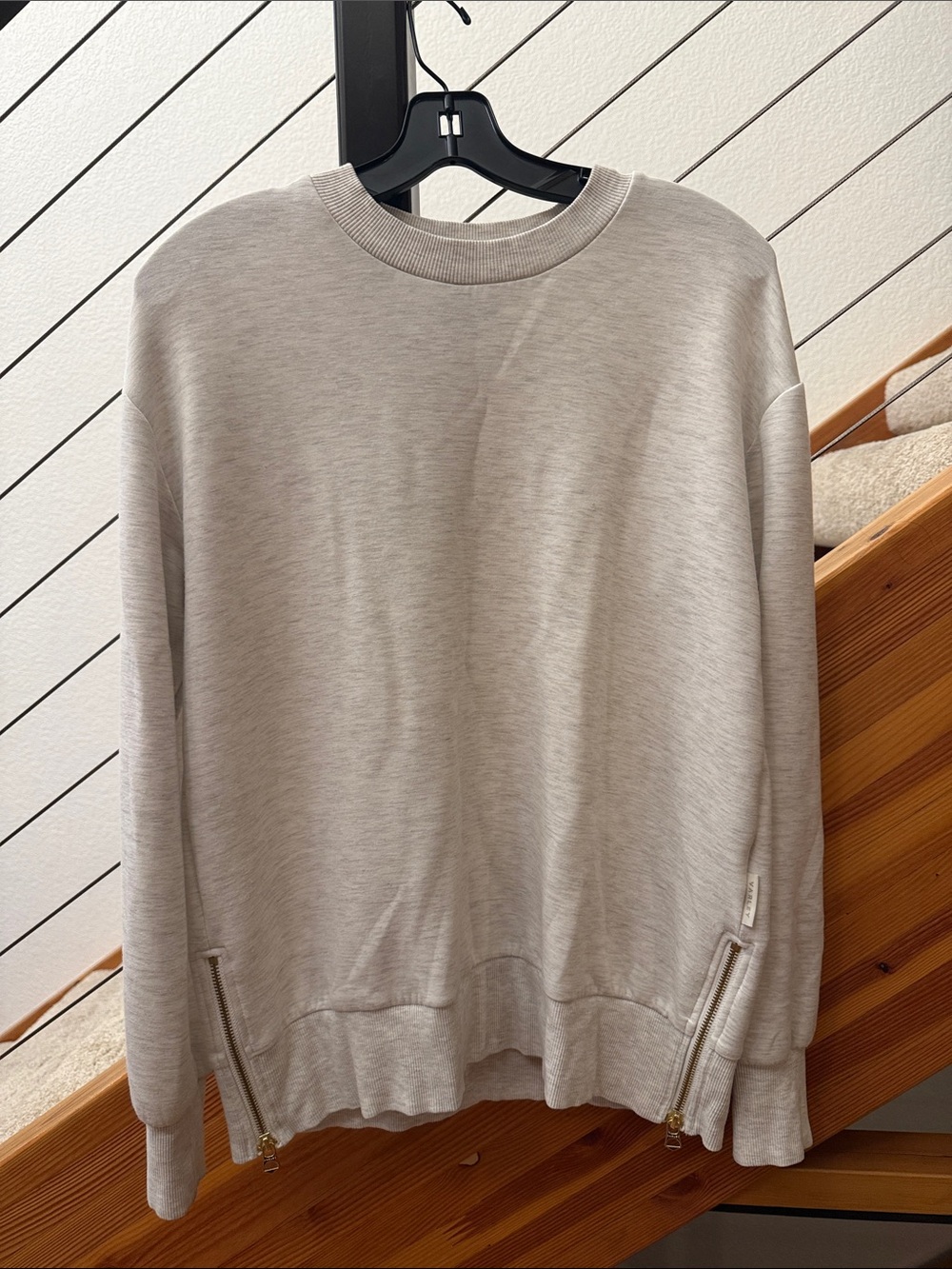 Varley Gabriella Light Gray Crewneck Sweatshirt with Side Zips Sz S